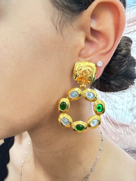 CHANEL 97 Gold Hoop Gripoix Drop Earrings with Green and Light Blue Gripox - Picture 8 of 8